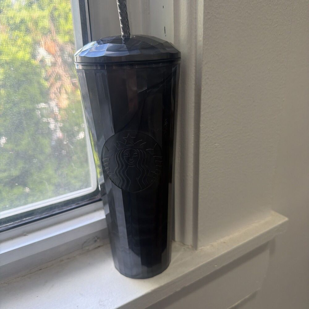 The Siren starbucks tumbler 24 oz